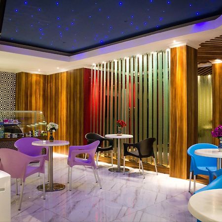 Madu Inn Джакарта Экстерьер фото
